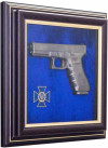 Подарунковий колаж «Пістолет Glock та емблема СБУ» фото 2 — ElitPodarok