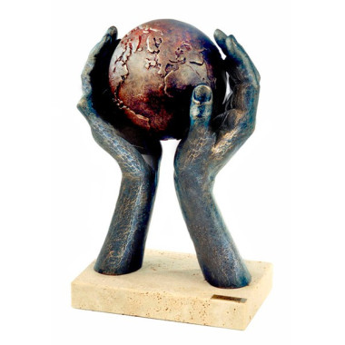 Скульптура «Мир в твоих руках» от бренда А.Anglada  &mdash; ElitPodarok