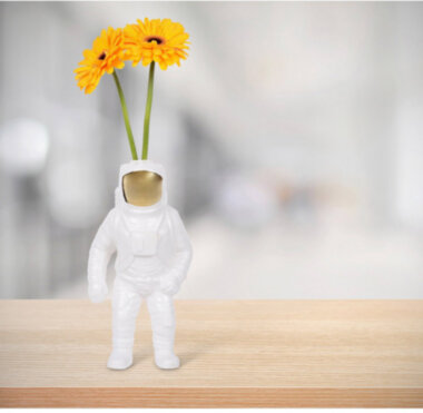 Ваза из фарфора «Астронавт», белая, от Seletti  — ElitPodarok