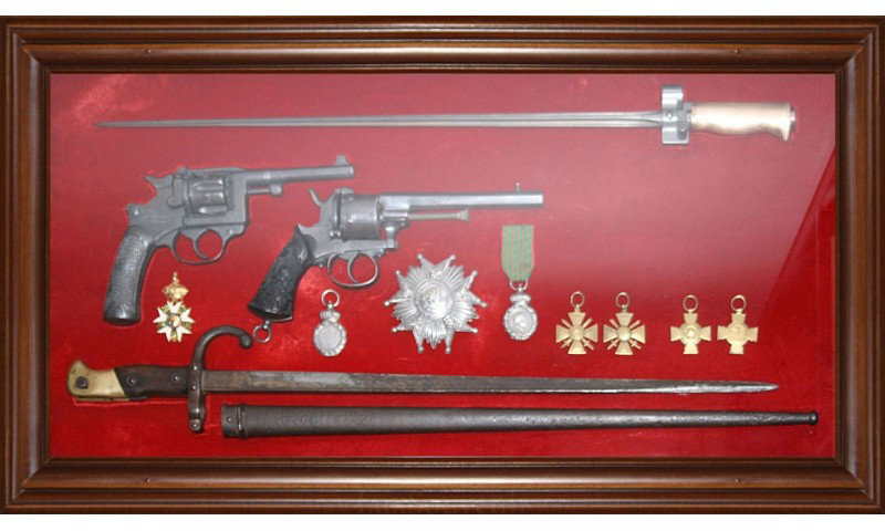 Коллаж «Награды и оружие Франции от 2-й империи до 1945 года» фото 1 — ElitPodarok Коллаж «Награды и оружие Франции от 2-й империи до 1945 года» фото 1 — ElitPodarok