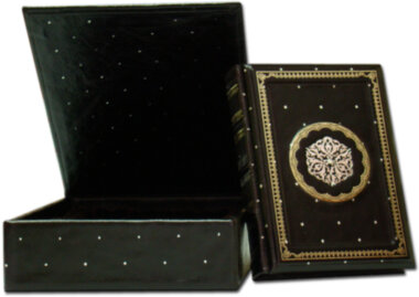 Книга «Сонник» у шкіряній обкладинці — ElitPodarok