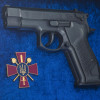 Композиція «Пістолет Форт з емблемою Міністерства оборони України» фото 4 — ElitPodarok