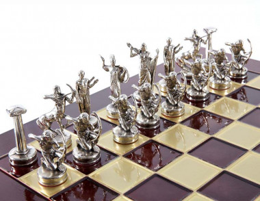 Шахи Manopoulos «Битва гігантів» S18RED, на червоному полі 36х36 см — ElitPodarok