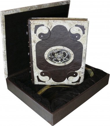 Шкіряна книга «Конфуцій. Афоризми мудрості» (ексклюзив) — ElitPodarok