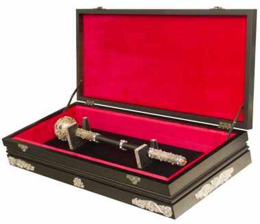 Булава Гетьмана із самоцвітами у подарунковому футлярі — ElitPodarok