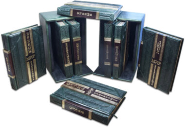 «Що змінили світ» 8 книг в 2 футлярах — ElitPodarok