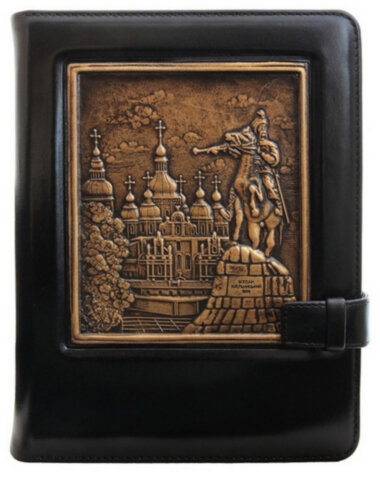 Шкіряний щоденник Богдан Хмельницький Чорний — ElitPodarok