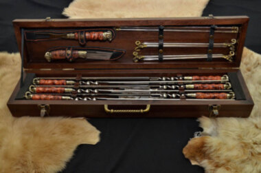 Подарунковий набір для пікніка «Чорний Єгер» — ElitPodarok