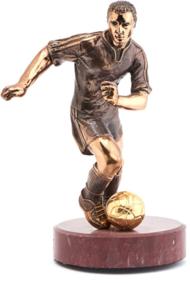 Скульптура «Футболист» — ElitPodarok