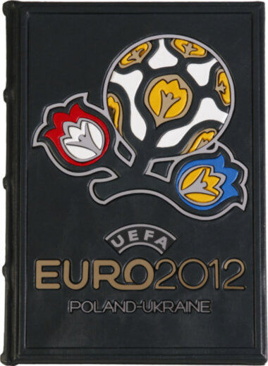 Эксклюзивная книга «EURO 2012» — ElitPodarok