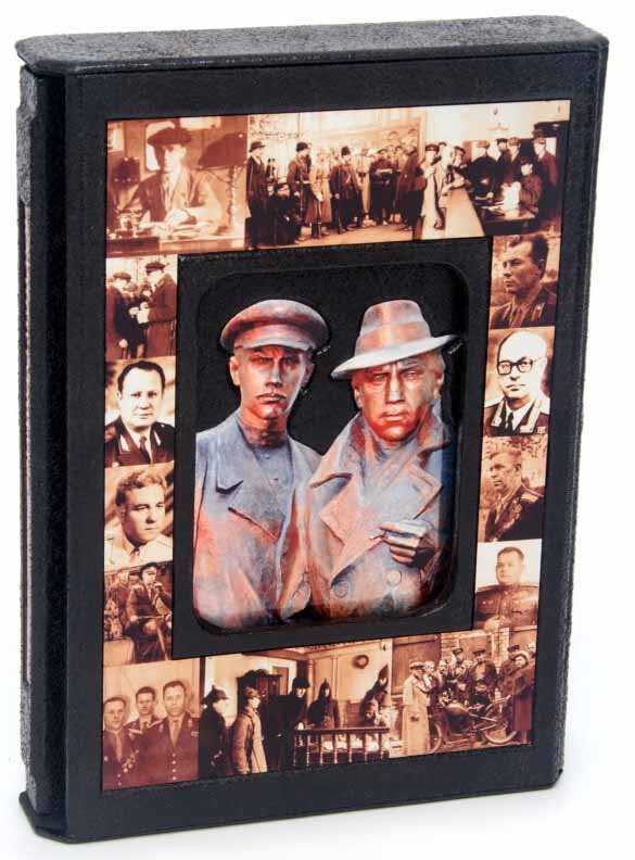 Книга «Карний розшук. 95 років звитяги» у шкіряній палітурці фото 1 — ElitPodarok