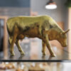 Статуэтка корова «Mira Moo-Gold» Cow Parade фото 2 — ElitPodarok
