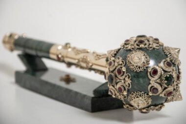 Булава Гетмана из мрамора, со стилетом (эксклюзив) — ElitPodarok