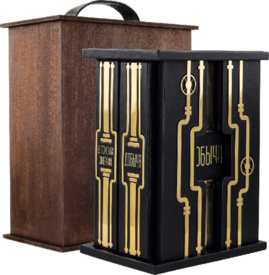 Подарок нефтянику книга в коже «Добыча. В поисках энергии» — ElitPodarok