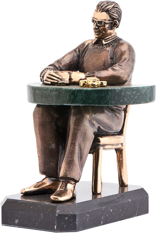 Скульптура «Зірка покеру» фото 1 — ElitPodarok